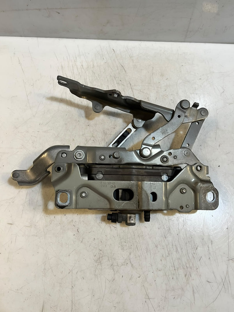 BMW 5 Series F10 F11 F18 Front Left Hood Bonnet Hinge 7201275 51237201275 OEM