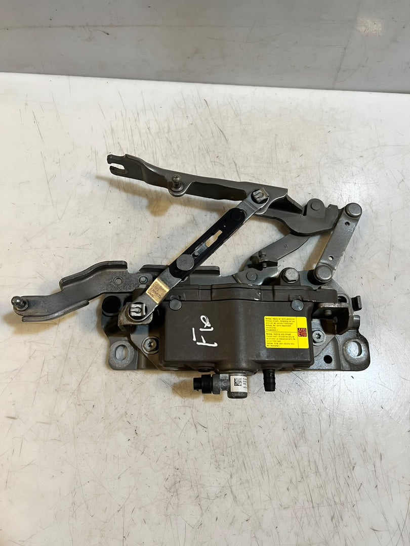 BMW 5 Series F10 F11 F18 Front Right Hood Bonnet Hinge 7201276 51237201276 OEM
