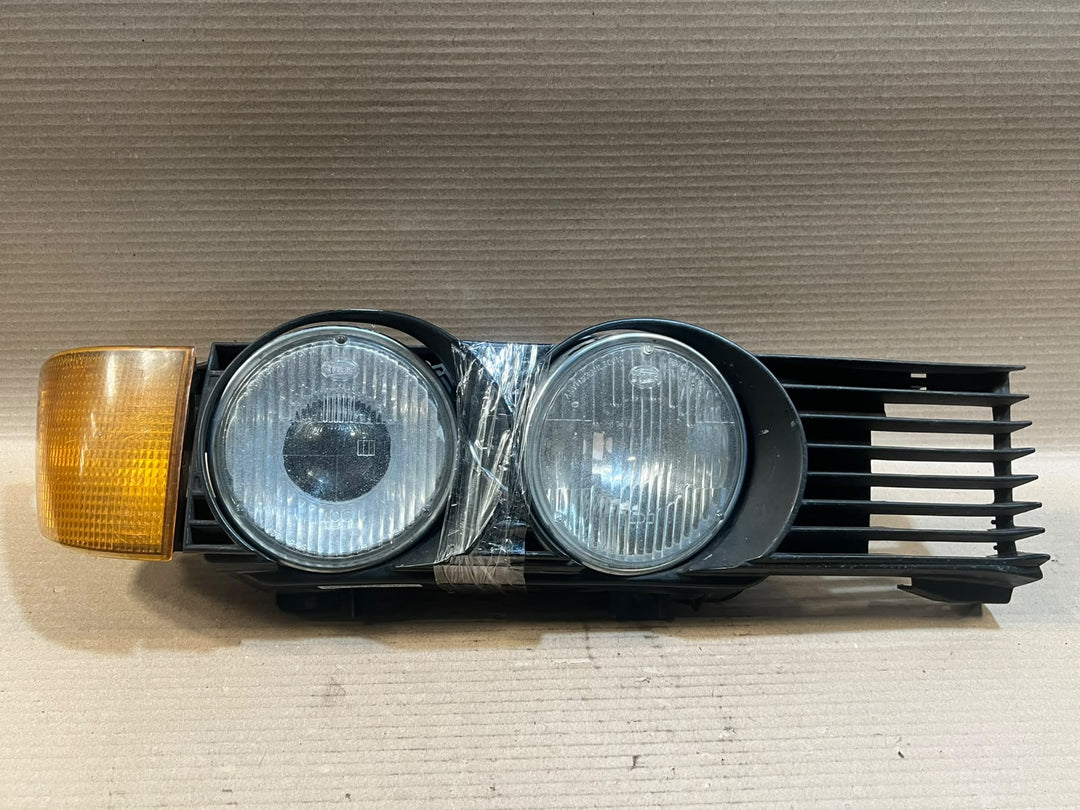 1989 BMW 735i E32 M30 USA Twin Headlight Headlamp Turn Signal Grille Assembly OEM