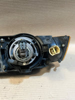 Load image into Gallery viewer, 1989 BMW 735i E32 M30 USA Twin Headlight Headlamp Turn Signal Grille Assembly OEM