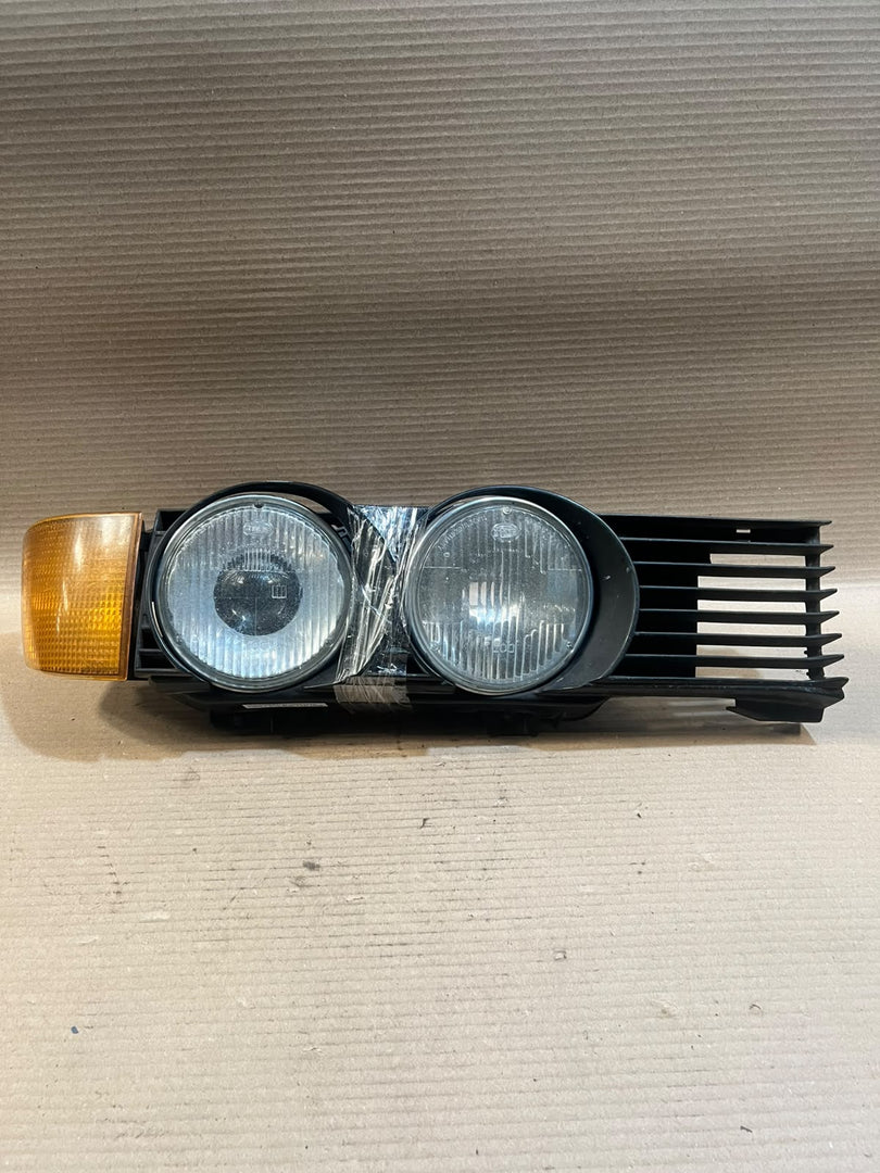 1989 BMW 735i E32 M30 USA Twin Headlight Headlamp Turn Signal Grille Assembly OEM