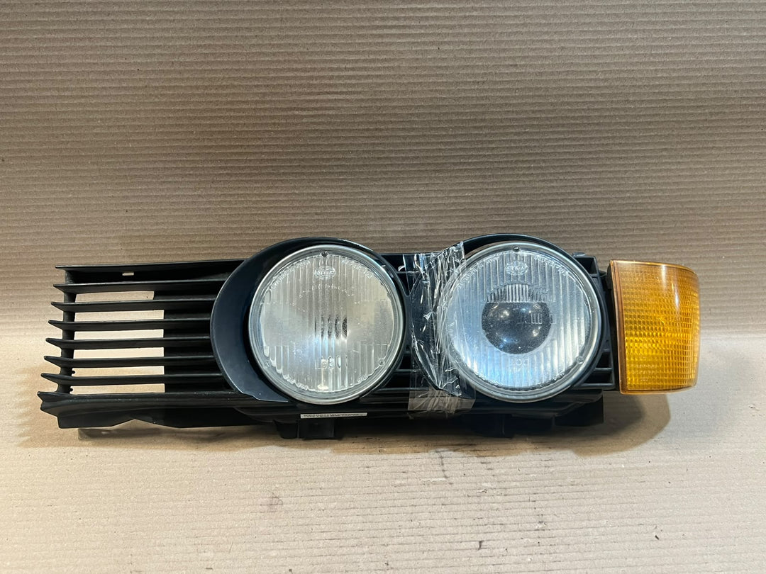 1989 BMW 735i E32 M30 USA Twin Headlight Headlamp Turn Signal Grille Assembly OEM
