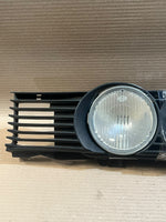 Load image into Gallery viewer, 1989 BMW 735i E32 M30 USA Twin Headlight Headlamp Turn Signal Grille Assembly OEM