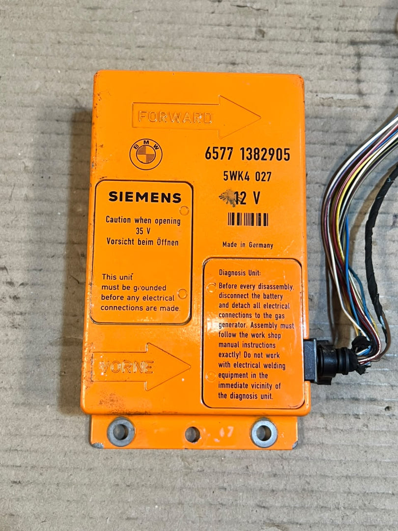 1989 BMW 735i E32 M30 SRS Airbag Control Module ECU 1382905 65771382905 OEM