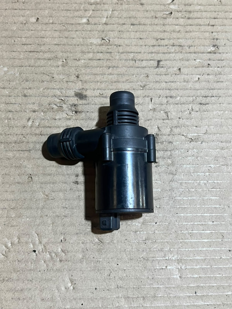 BMW X5 E70 F15 X6 E71 F16 Auxiliary Water Coolant Pump 9197085 OEM