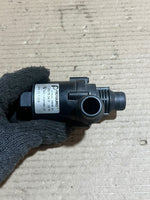 Load image into Gallery viewer, BMW X5 E70 F15 X6 E71 F16 Auxiliary Water Coolant Pump 9197085 OEM