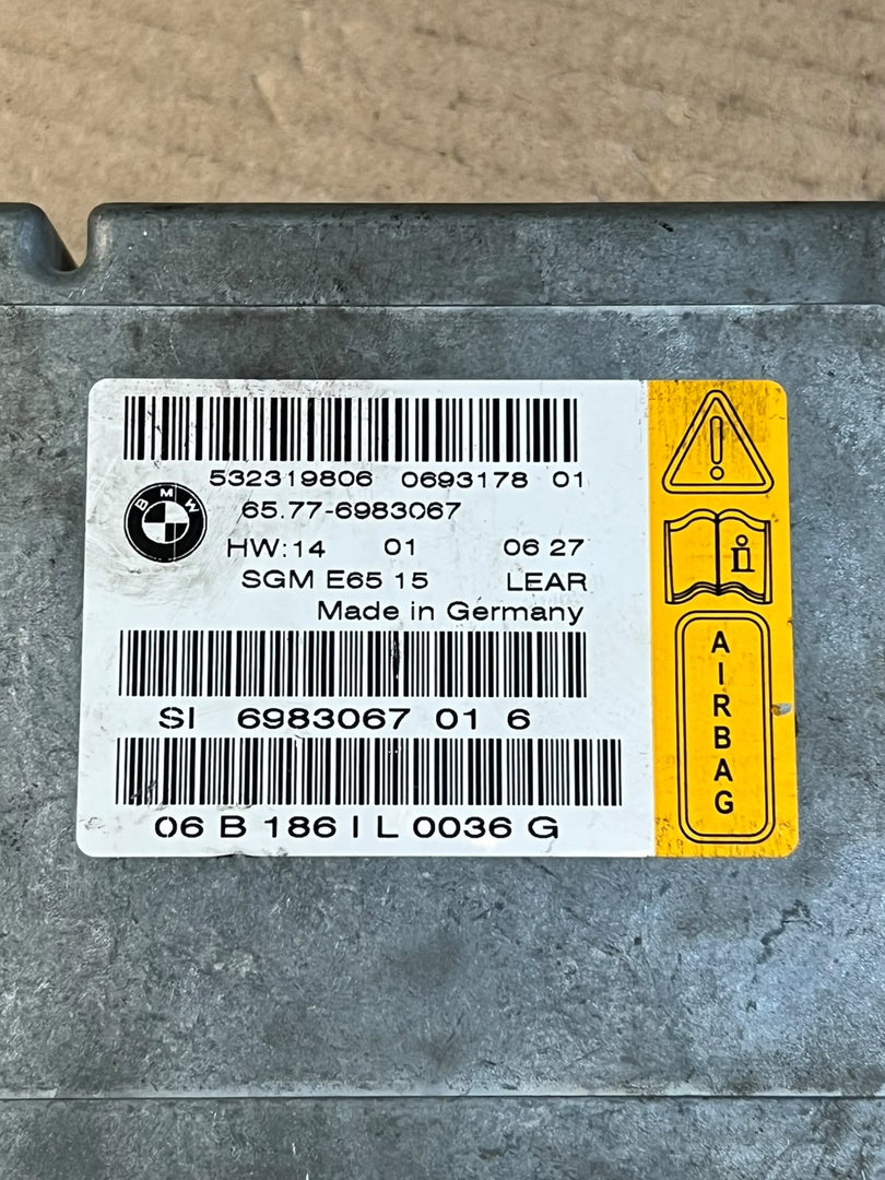 BMW 7 Series E65 E66 E67 Airbag SRS ECU Gateway Control Module 6983067 OEM