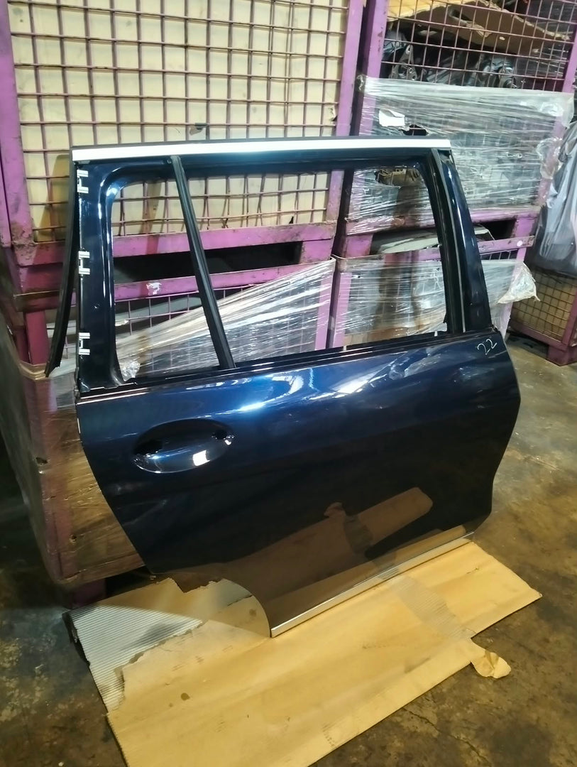Door shell BMW G07 Rear RHS 416 paint code