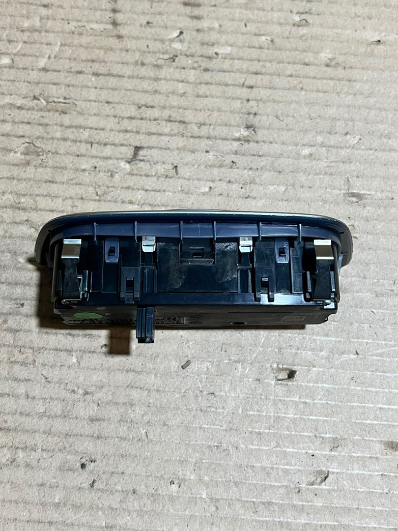 BMW 7 Series G11 G12 Headlight Light Control Switch Unit 9388939 61319472978 OEM