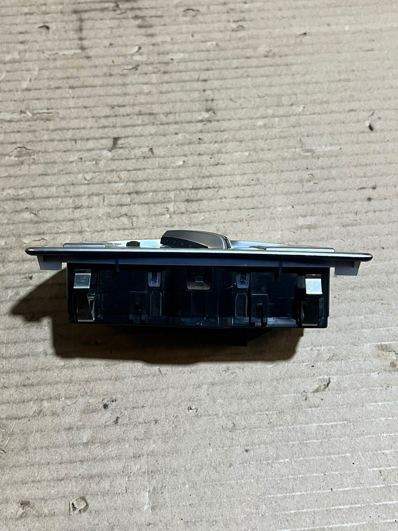 BMW 7 Series G11 G12 Headlight Light Control Switch Unit 9388939 61319472978 OEM