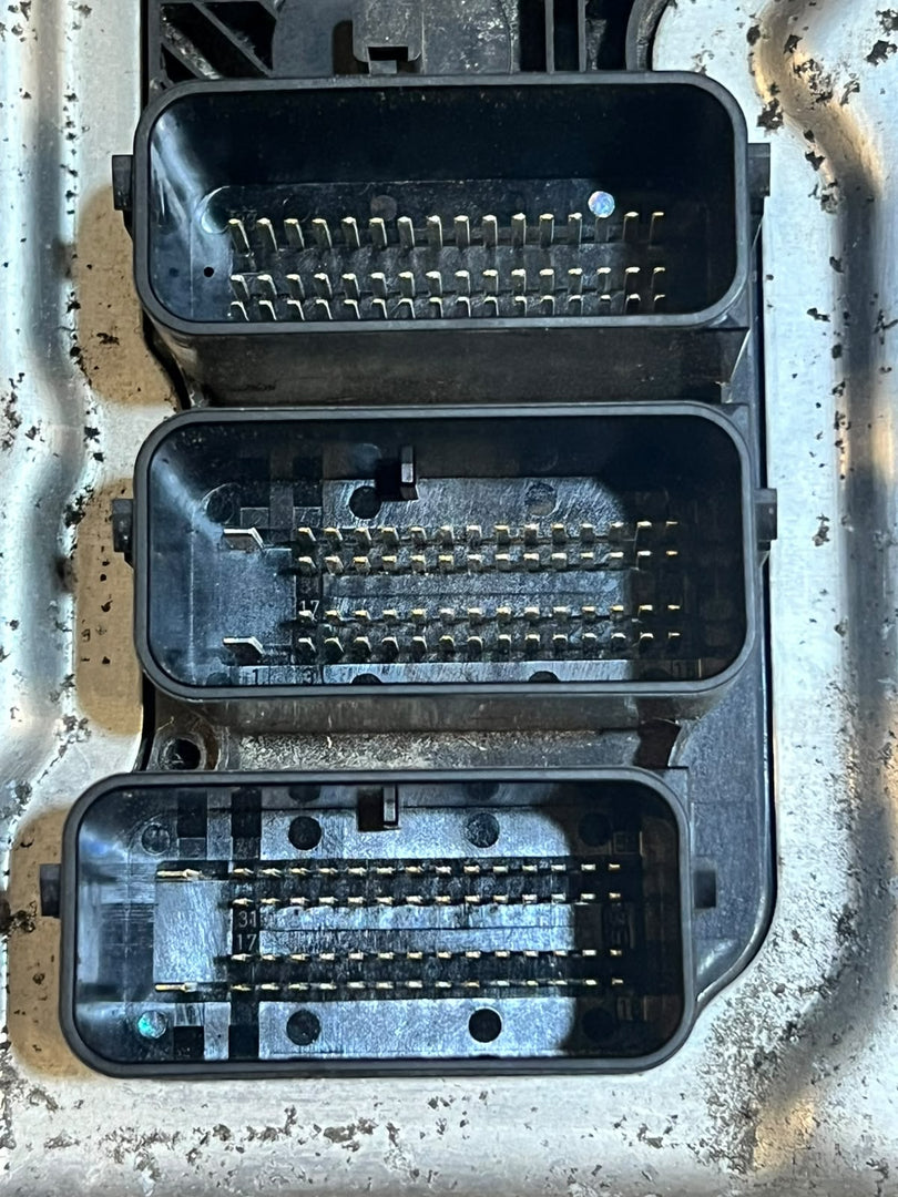 2012 BMW X1 E84 N20 ECU DME CAS3 Key Set 8603576 0261S08838 OEM