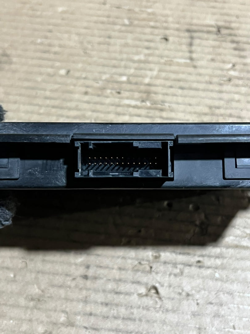 BMW X1 E84 E90 E91 E92 E93 FRM3 Footwell Light Control Module 9286887 OEM
