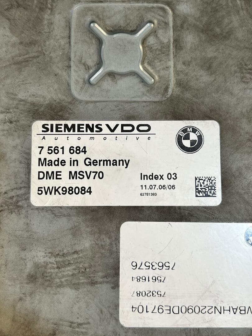 BMW E60 E61 E90 E91 N52 2.5L 3.0L ECU DME MSV70 + Key ZAS 7561684 OEM