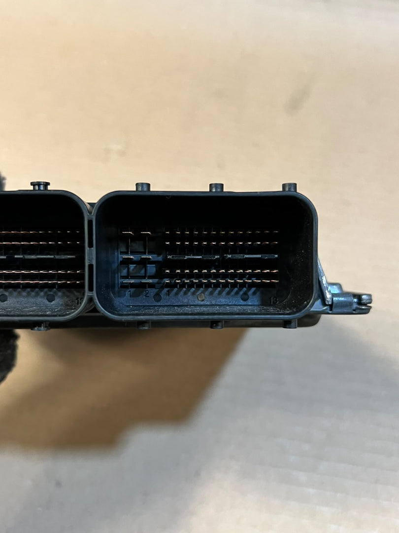 BMW E60 E61 E90 E91 N52 2.5L 3.0L ECU DME MSV70 + Key ZAS 7561684 OEM
