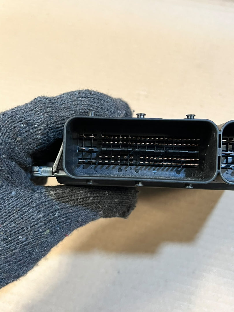 BMW E60 E61 E90 E91 N52 2.5L 3.0L ECU DME MSV70 + Key ZAS 7561684 OEM