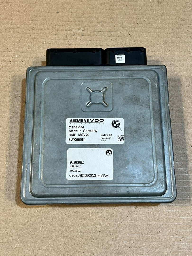 BMW E60 E61 E90 E91 N52 2.5L 3.0L Engine ECU DME MSV70 7561684 5WK98084 OEM