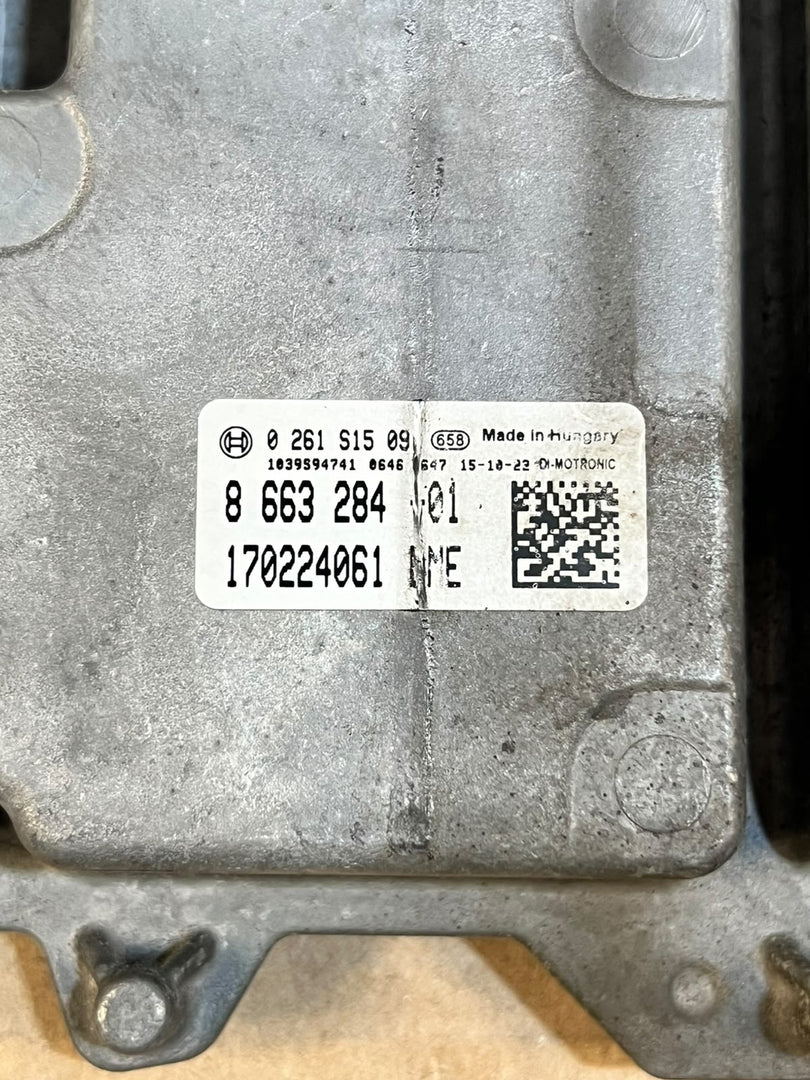 2018 BMW 318i F30 B38 1.5L Engine ECU DME 8663284 0261S15091 OEM