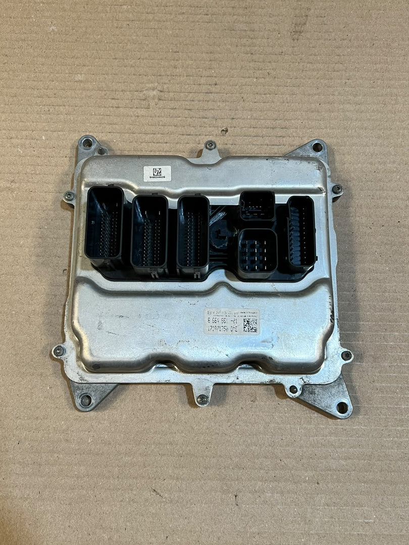 BMW 228i F22 X1 E84 N20 2.0L Engine ECU DME MEVD17.2.5 8664661 OEM