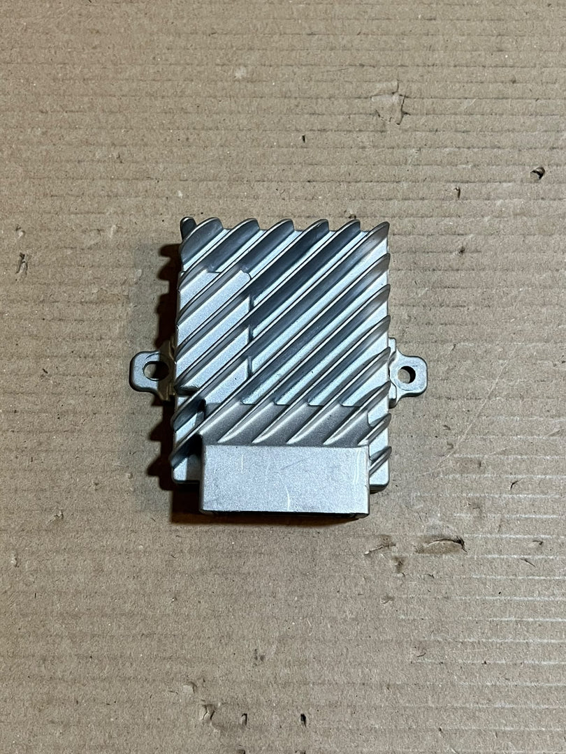 BMW F10 F11 F06 F12 F13 F15 X5 F16 X6 Active Sound Design ASD Amplifier 9381086 OEM