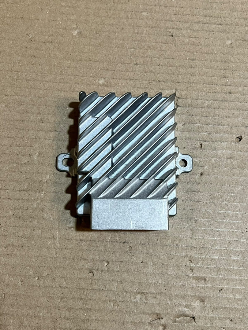 BMW F10 F11 F06 F12 F13 F15 X5 F16 X6 Active Sound Design ASD Amplifier 9381086 OEM
