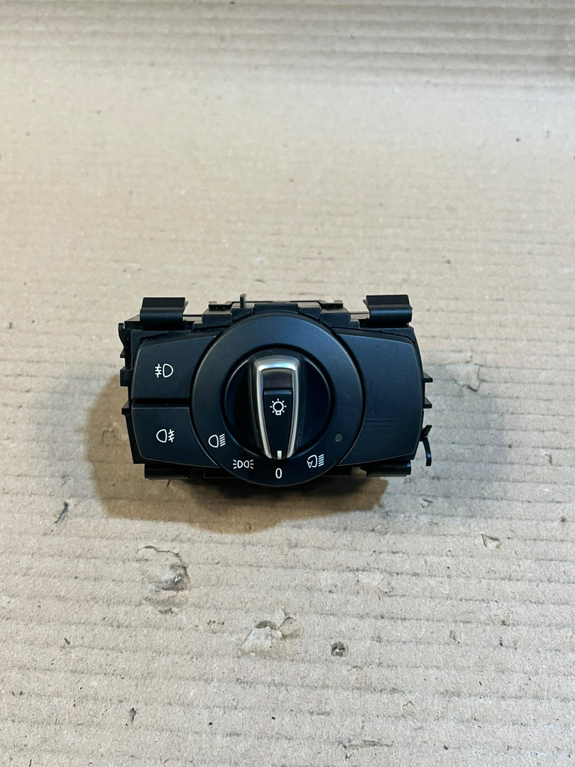BMW E82 E88 E90 E91 E92 E84 X1 Xenon Headlight Light Control Switch 9169404 OEM
