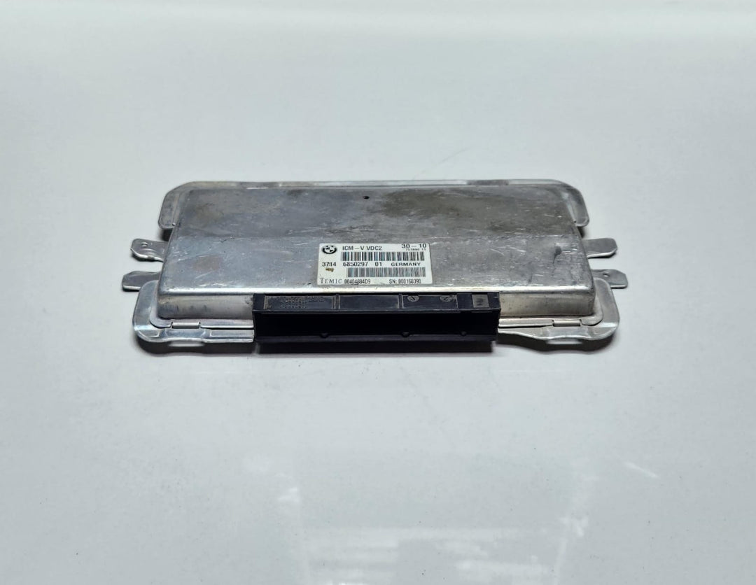 2009-2015 BMW 750i Suspension Control Module 6850297 F01 F02 F03 7-Series OEM