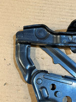 Bild in die Galerieansicht laden, 2017-2023 BMW 5 Series G30 G31 7 Series G11 G12 Front Left Hood Bonnet Hinge 7347407 OEM