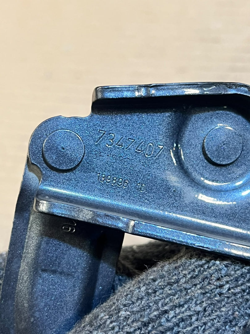 2017-2023 BMW 5 Series G30 G31 7 Series G11 G12 Front Left Hood Bonnet Hinge 7347407 OEM