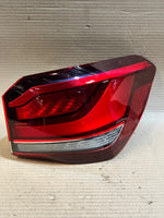Bild in die Galerieansicht laden, BMW X1 F48 Right Rear Tail Light Back Lamp NEW