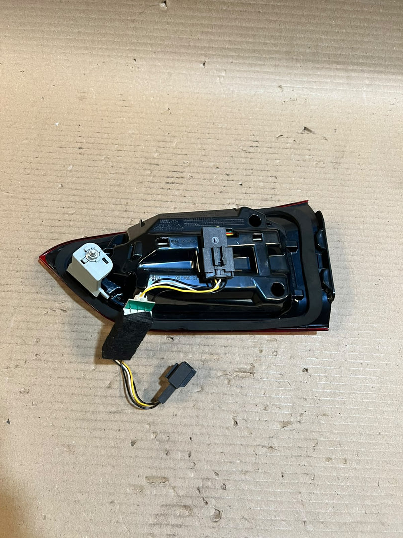 BMW X1 F48 Left Rear Tail Light Stop Brake Light Lamp OEM