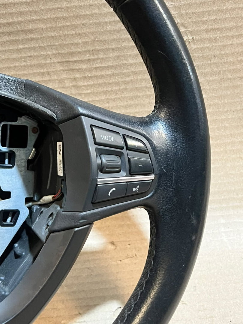 BMW 5 7 Series F10 F11 F07 F01 F02 Leather Multifunction Steering Wheel 6102364 OEM