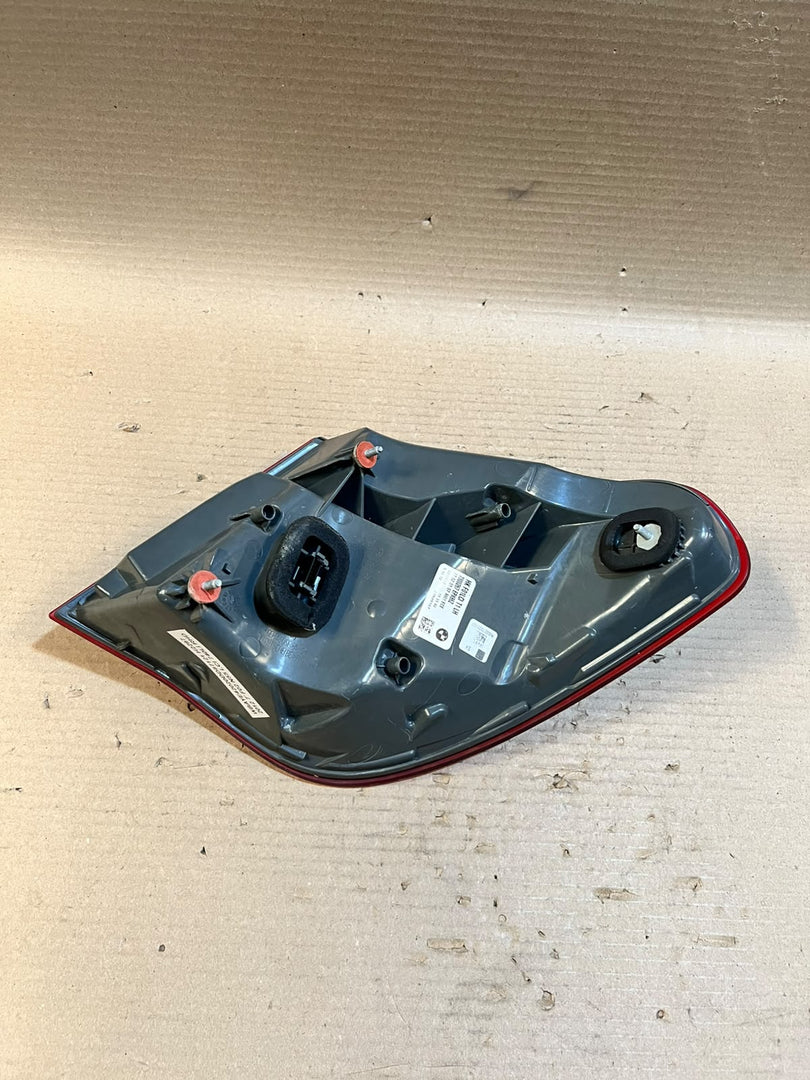 BMW 7 Series F01 F02 LCI Rear Left Outer LED Tail Stop Light 7300267 OEM ECE