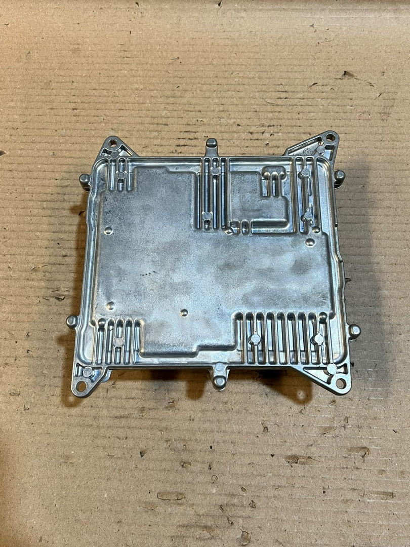 2014-2016 BMW 520i F10 N20 ECU DME CAS4 + 1 Key Complete Set 8664661 OEM