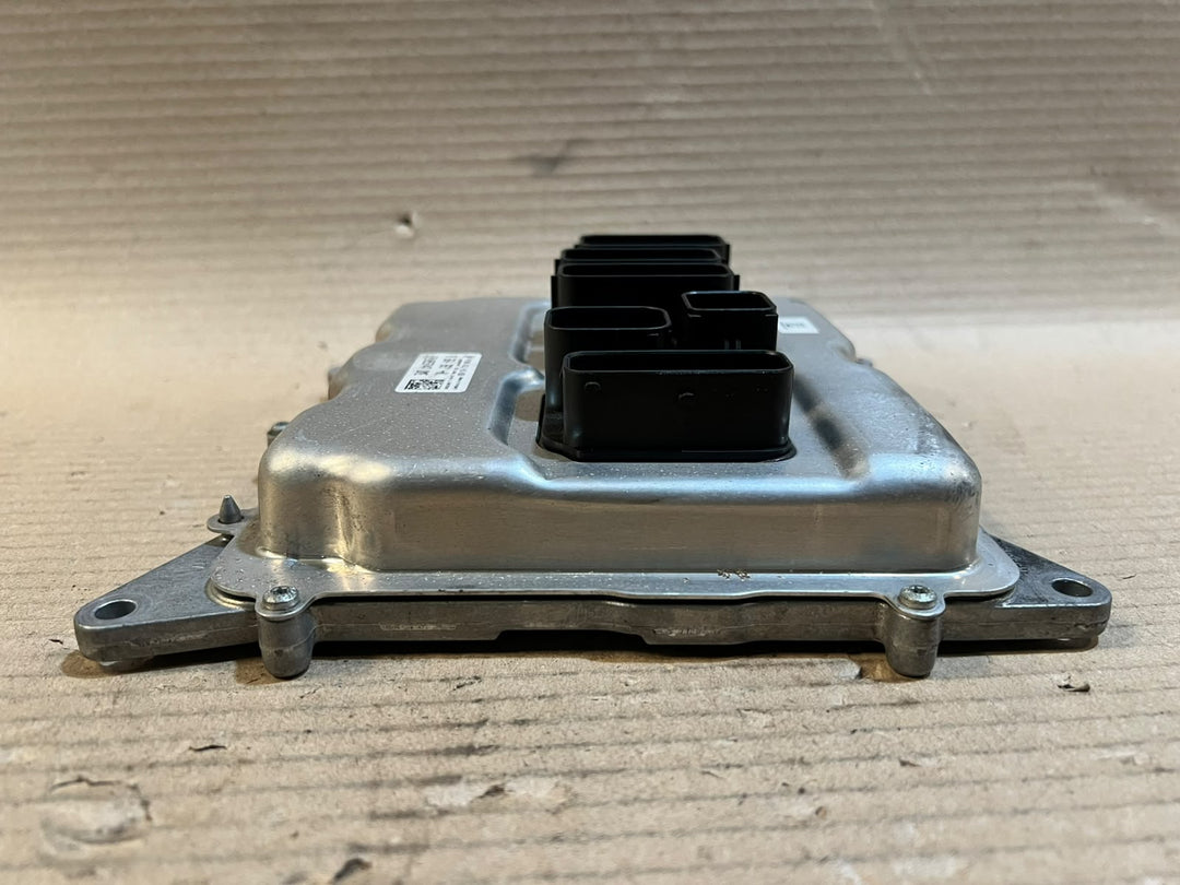 2014-2016 BMW 520i F10 N20 ECU DME CAS4 + 1 Key Complete Set 8664661 OEM