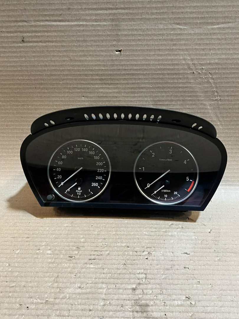 2006-2013 BMW X5 E70 Instrument Cluster Speedometer 9236818 OEM