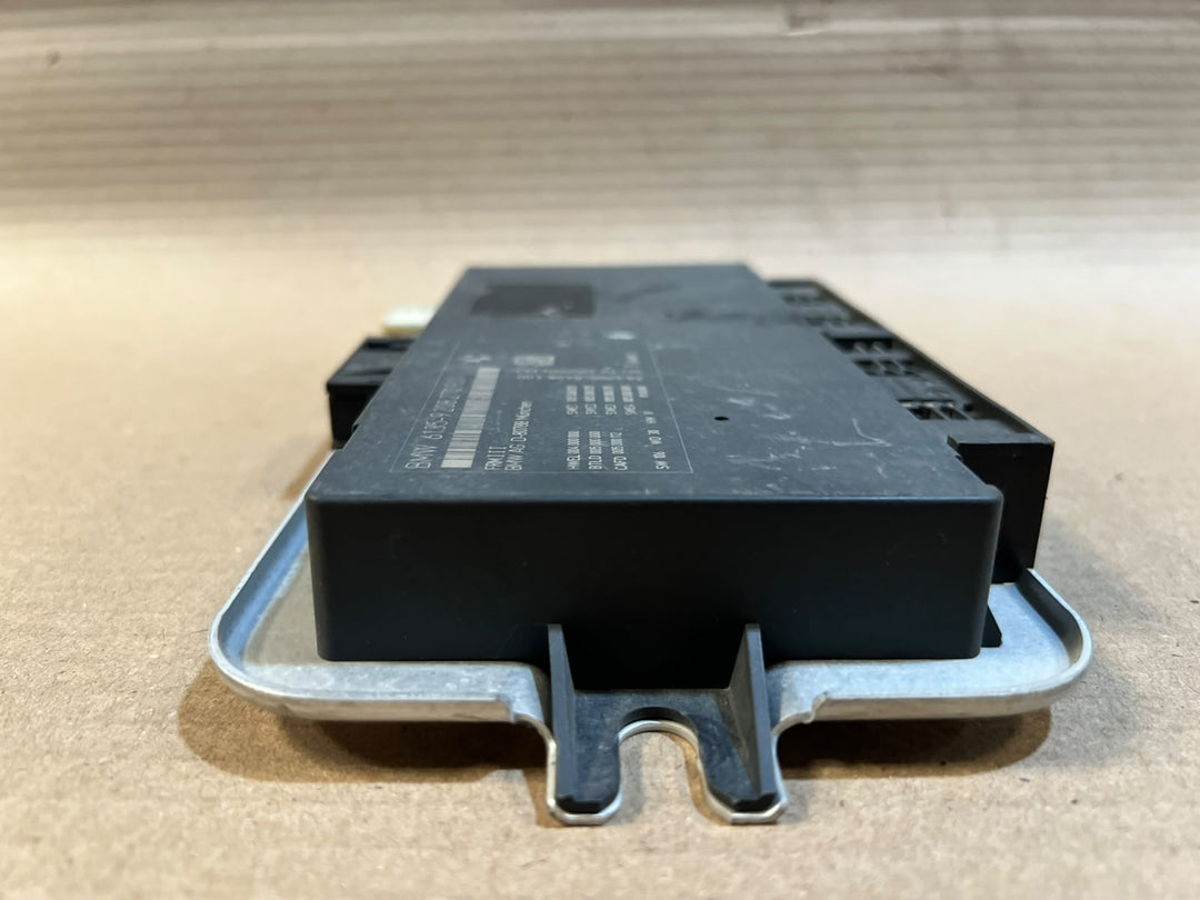 BMW 7 Series F01 F02 5 Series F07 F10 F11 FRM3 Footwell Module 9208270 OEM