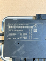 Load image into Gallery viewer, BMW X3 F25 X4 F26 FRM3 Footwell Light Control Module 9286157 OEM