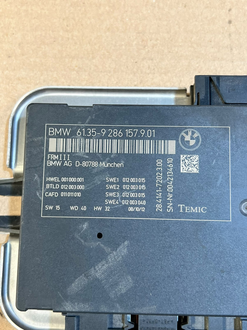 BMW X3 F25 X4 F26 FRM3 Footwell Light Control Module 9286157 OEM