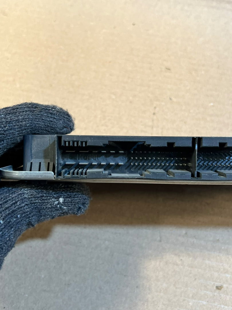 BMW 5 Series F07 F10 F11 FRM3 Footwell Light Control Module 9251975 OEM