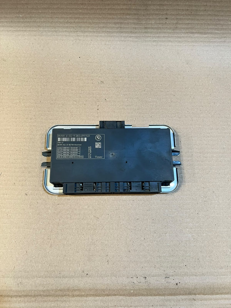 BMW X4 F26 FRM3 Footwell Light Control Module 9383699 OEM