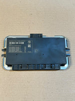 Bild in die Galerieansicht laden, BMW X4 F26 FRM3 Footwell Light Control Module 9383699 OEM