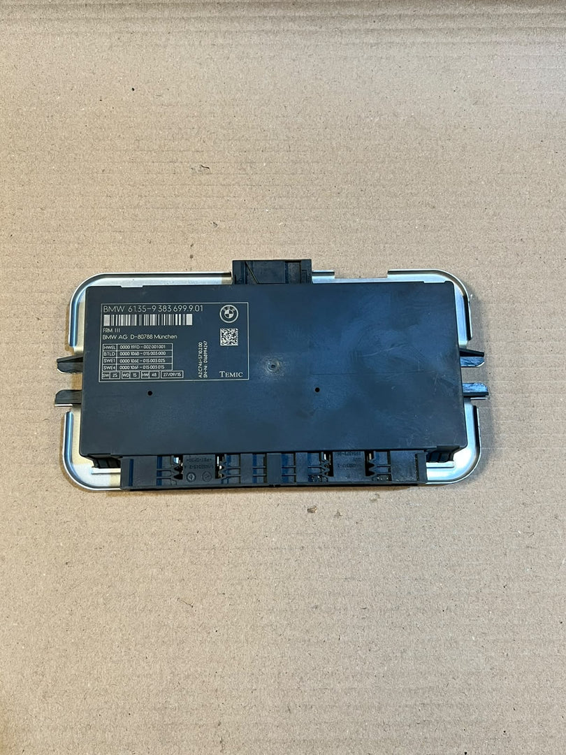 BMW X4 F26 FRM3 Footwell Light Control Module 9383699 OEM