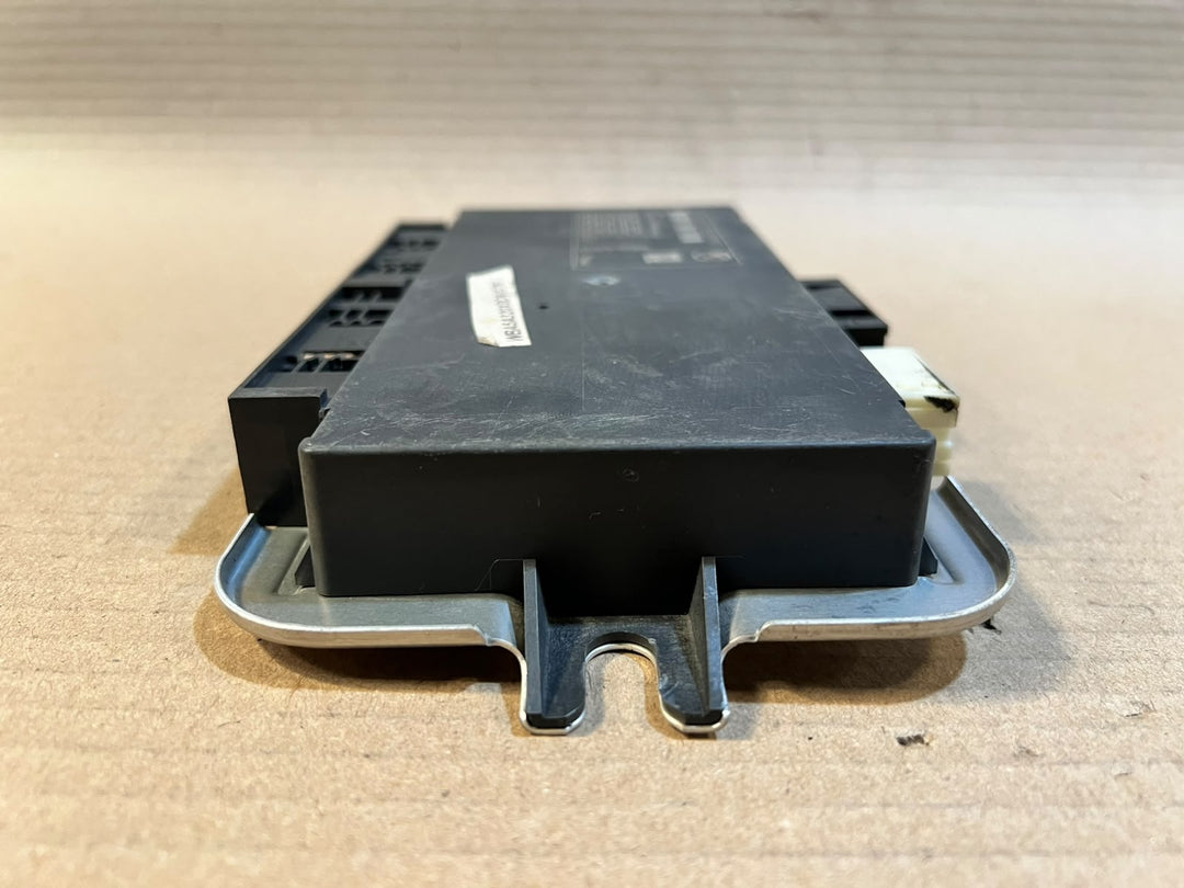 BMW 5 Series F10 F11 X4 F26 FRM3 Footwell Light Control Module 9383694 OEM