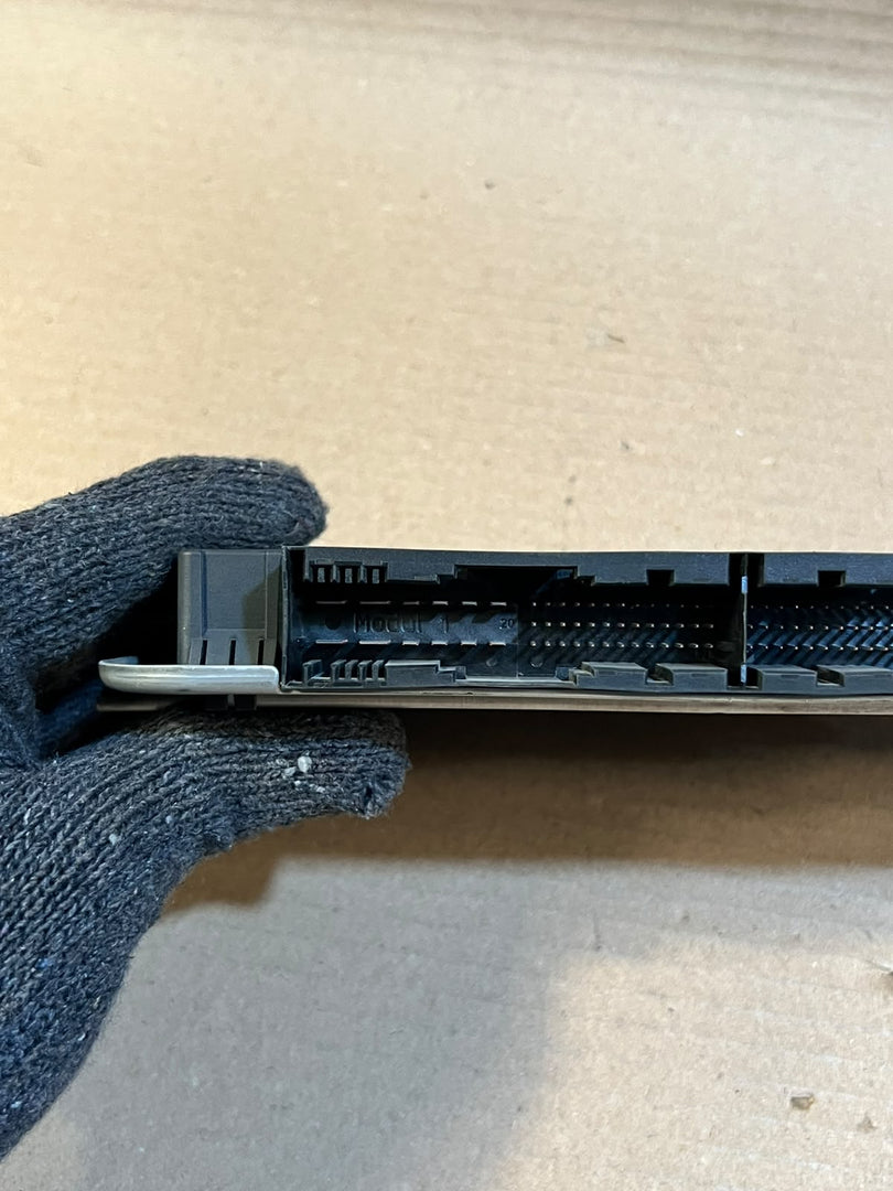 BMW 5 6 7 Series F10 F12 F13 F01 F02 X3 F25 X4 F26 FRM3 Module 9273636 OEM