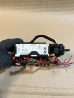 Load image into Gallery viewer, BMW 1 3 4 Series F20 F30 F31 F32 F33 F36 Rear Fuse Power Distribution Box 9389070 OEM