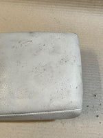 قم بتحميل الصورة إلى عارض الصور، BMW Center Console Armrest Lid White Leather Storage Cover OEM