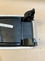 قم بتحميل الصورة إلى عارض الصور، BMW Center Console Armrest Lid White Leather Storage Cover OEM