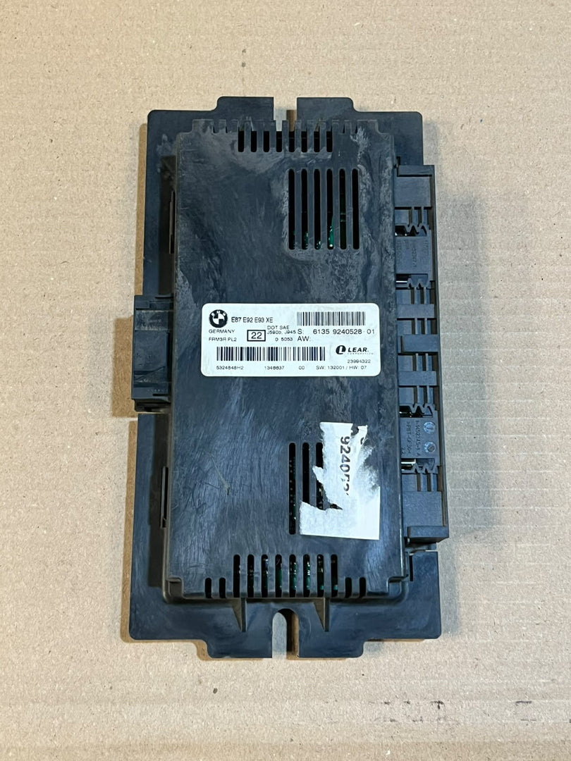 BMW X1 E84 1 3 Series E81 E87 E90 E92 FRM3R Footwell Module 9240528 OEM