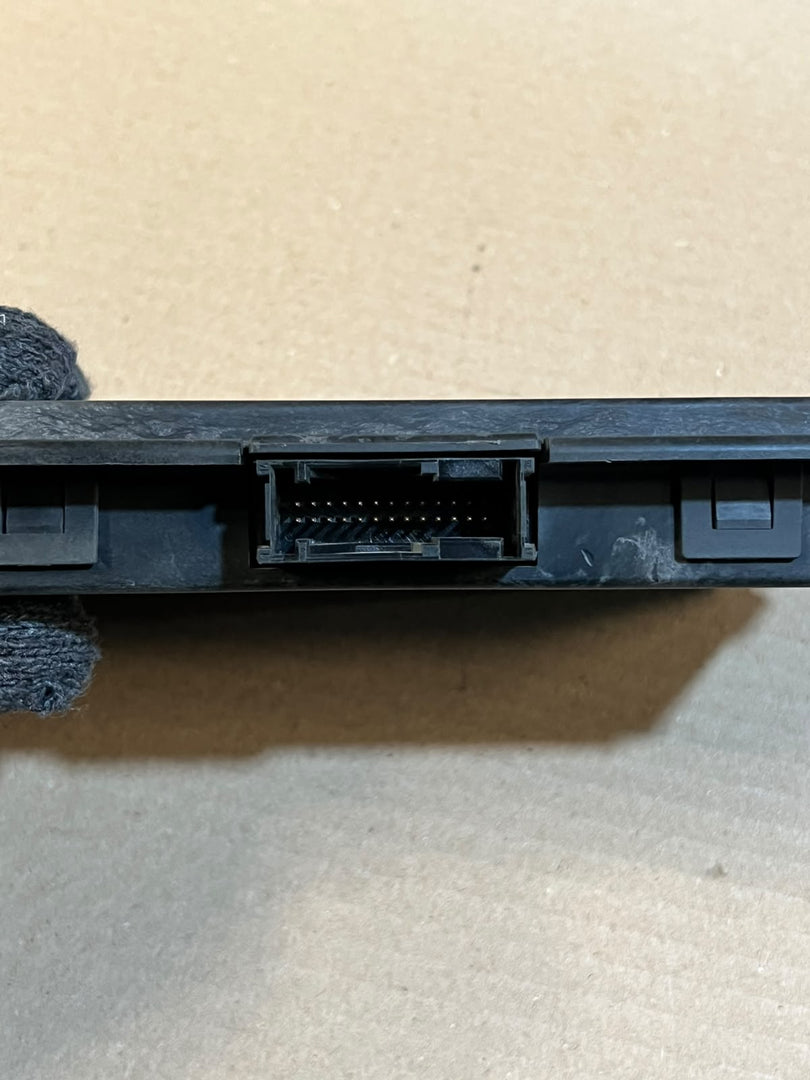 BMW X1 E84 1 3 Series E81 E87 E90 E92 FRM3R Footwell Module 9240528 OEM