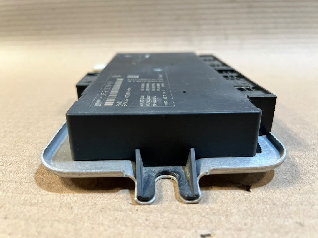 BMW 5 7 Series F07 F10 F11 F01 F02 FRM3 Footwell Light Control Module 9210399 OEM